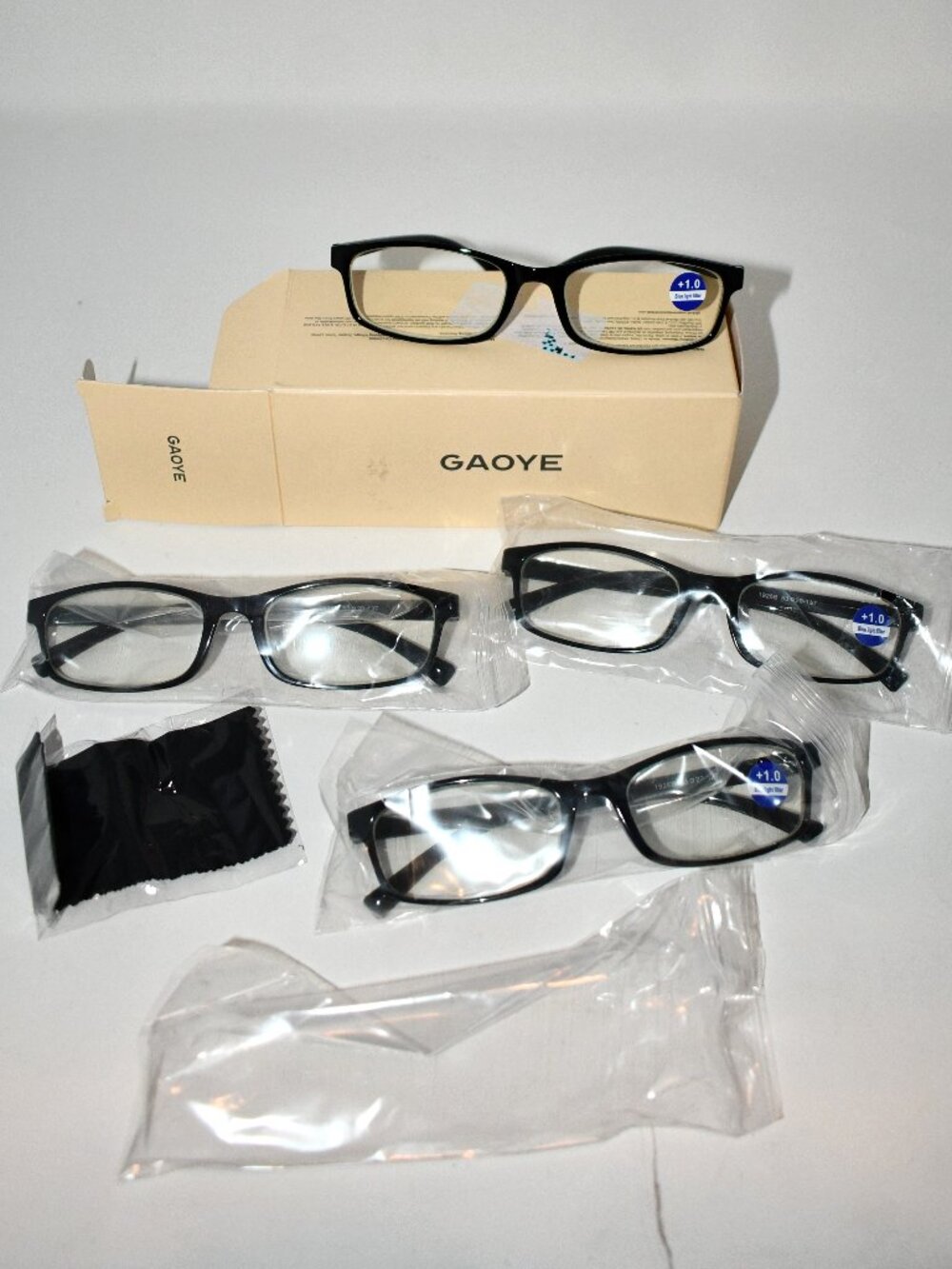 Gaoye Reading Glasses 4-Pack 1.0 Magnification Black Frames Readers Eyeglasses P
